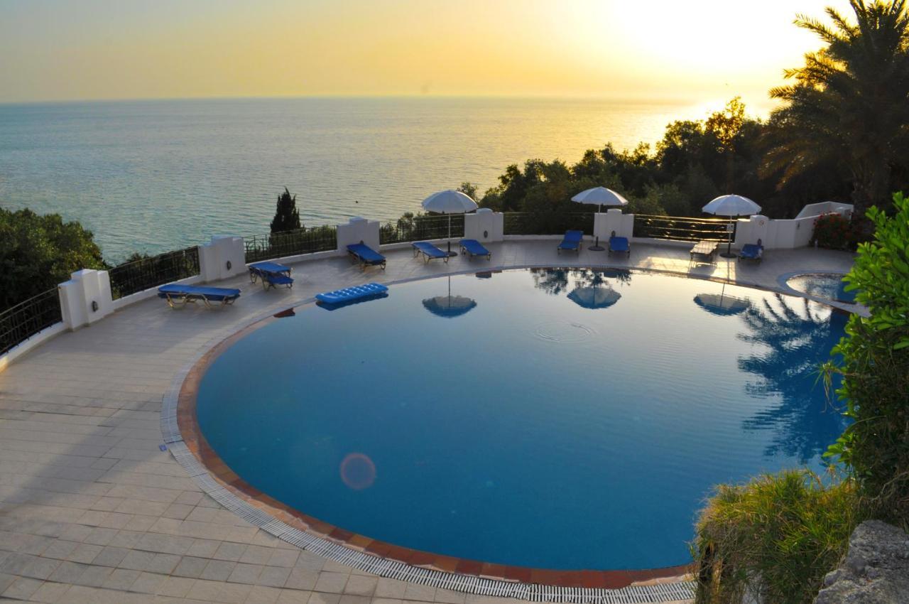 Apartments Maria With Amazing Pool - Agios Gordios Beach Exterior foto